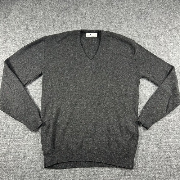 Robert Bruce Other - Robert Bruce Sweater Mens 2XLT Gray‎ V Neck Knit Speckled Big Tall Made In USA